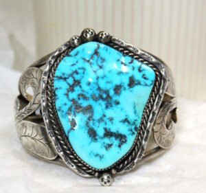 large kingman turquoise gemstone in silver bracelet