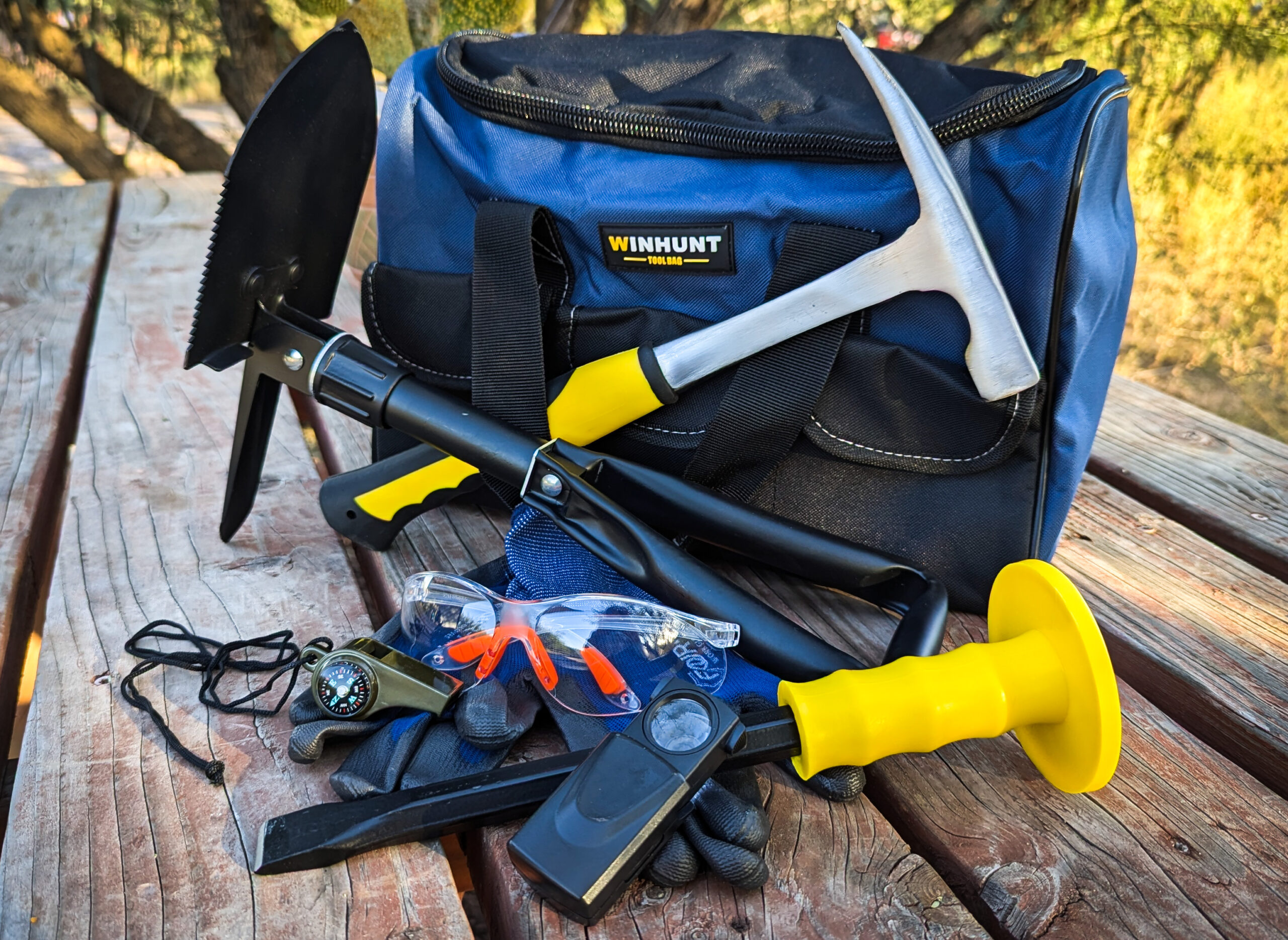 complete rockhounding tool kit for beginners and professionals